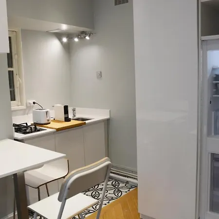 Residence sur Cour Paris Extérieur photo