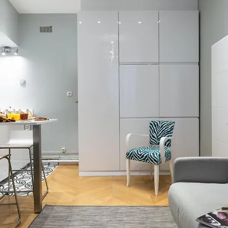 Residence sur Cour Paris Extérieur photo